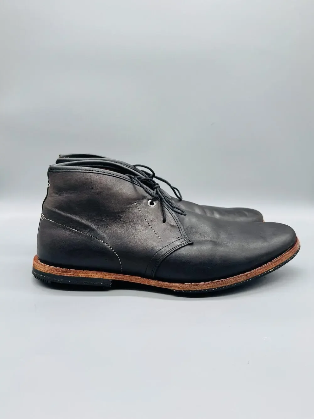 Timberland Boot Company Boots Mens 11 Black Leather Chukka Ankle Casual Lace Up